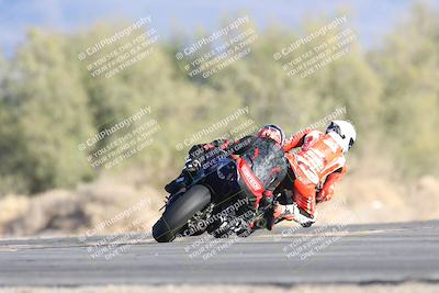 media/Dec-06-2025-CVMA (Sat) [[4a896cc04c]]/Race 12-Supersport Middleweight/